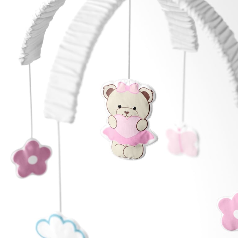 Móbile Ursinha Coração Rosa — vista alternativa