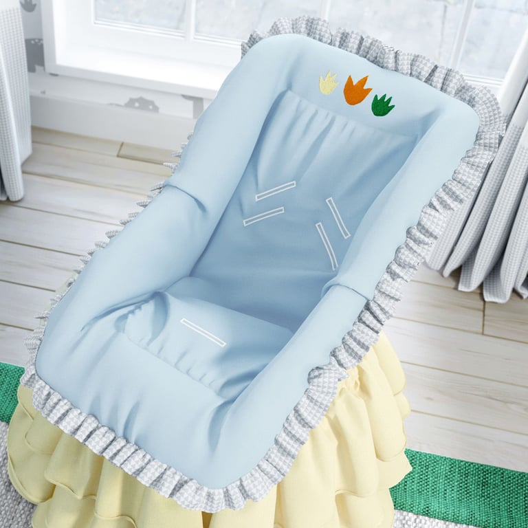 Capa de Bebê Conforto Bordada Babados e Triângulos