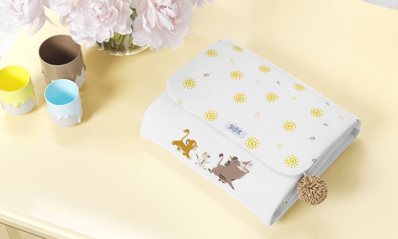 Trocador de Fraldas Portátil Amiguinhos O Rei Leão — vista alternativa