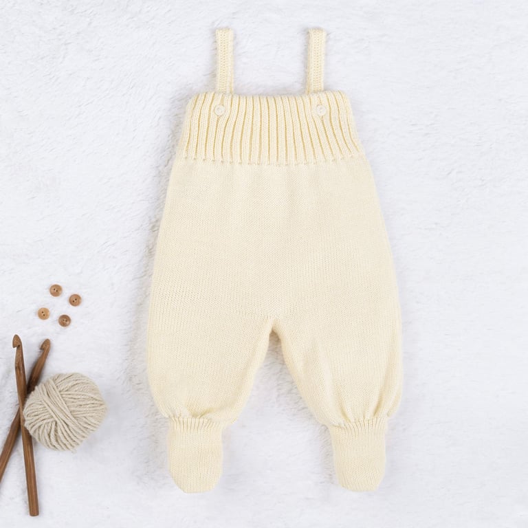 Jardineira Tricot Canelado com Botões Amarelo