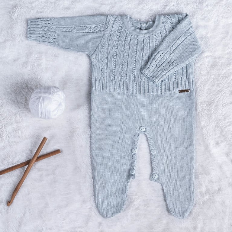 Saída Maternidade Tricot Trança Macacão Cinza Macaron 02 Peças — vista alternativa