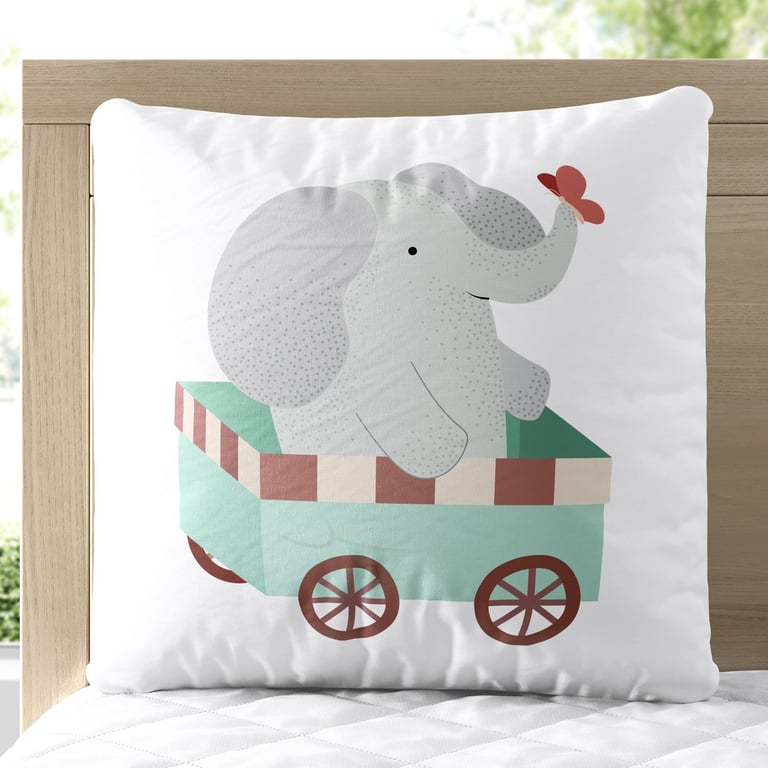 Almofada Quadrada Elefantinho Viajante 30cm