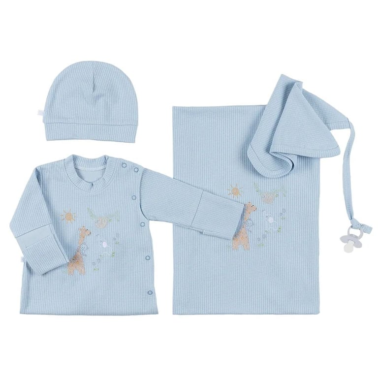 Saída Maternidade Fofinho com Detalhe Bordado Girafinha Azul