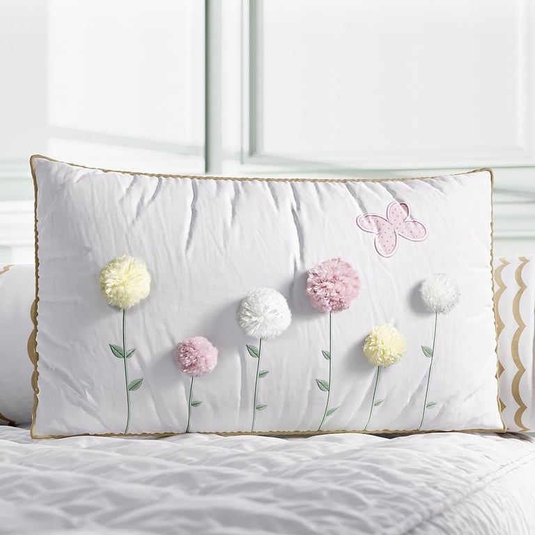 Almofada Retangular Flores Pompom 45cm