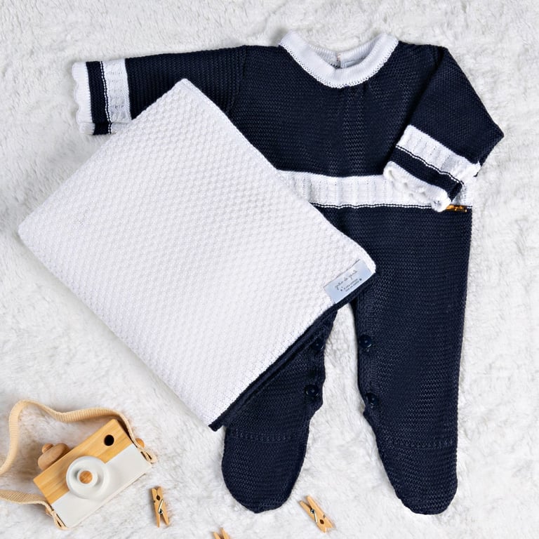 Saída Maternidade Tricot Macacão Azul Marinho 02 Peças