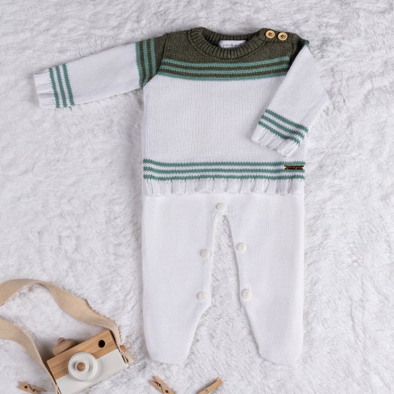 Saída Maternidade Tricot Listra Branco e Verde 02 Peças