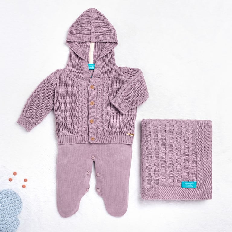 Saída Maternidade com Capuz Tricot Roxo Lavanda 03 Peças