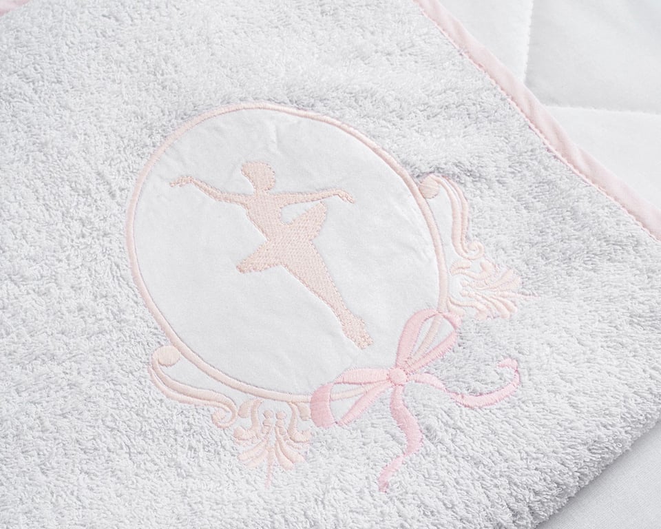 Toalha Capuz com Fralda Claire Rosé — vista alternativa