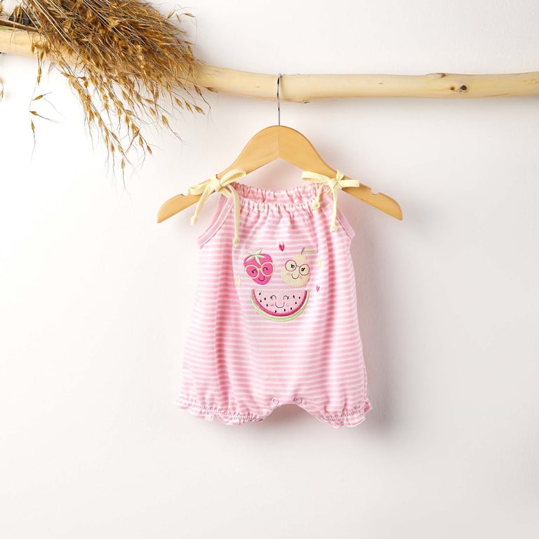 Macacão Curto Frutinhas Listrado Rosa