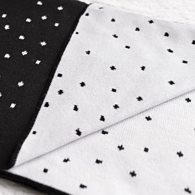 Manta Bebê Tricot Jacquard Poá Dupla Face Preto 80cm