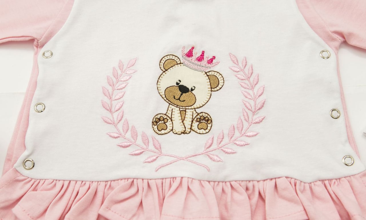 Saída Maternidade Ursinha Princesa — vista alternativa