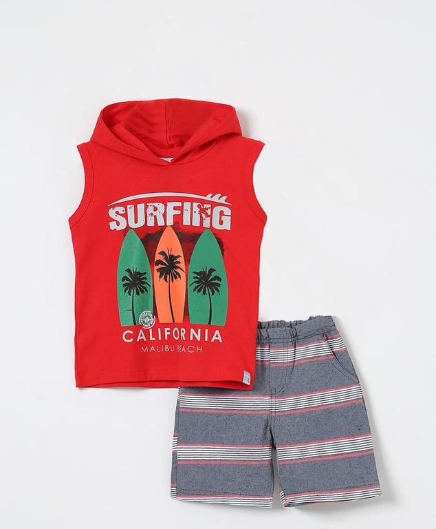 Conjunto Curto Regata com Capuz