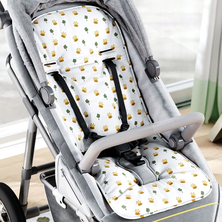 Capa de Bebê Conforto com Protetor de Cinto Amiguinha Girafa