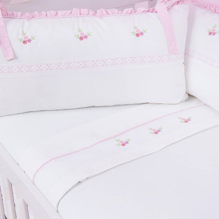Jogo de Lençol Berço Bordado Cute 3 Peças