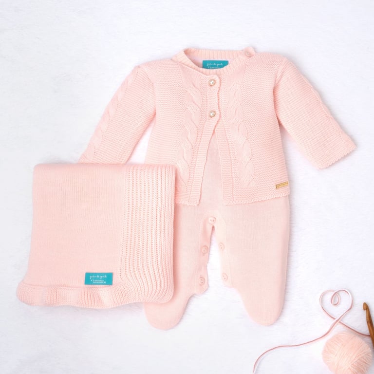 Saída Maternidade Tricot Trança Chique Rosa 03 Peças