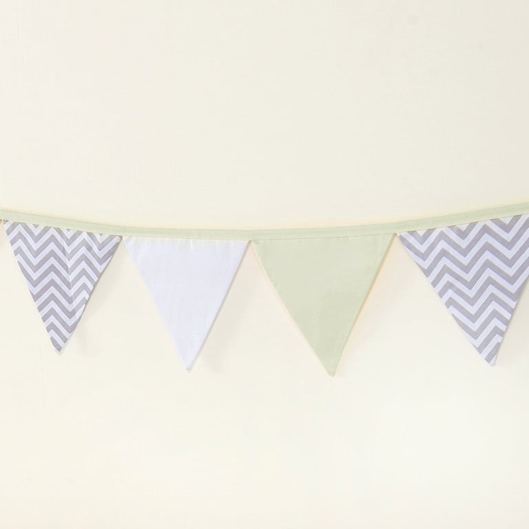 Varal de Berço Bandeirinhas Chevron Verde 1,60m