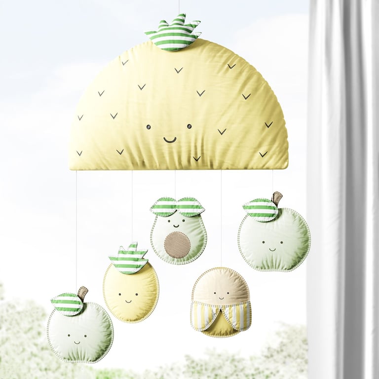 Móbile Abacaxi com 5 Frutinhas Amarelo e Verde