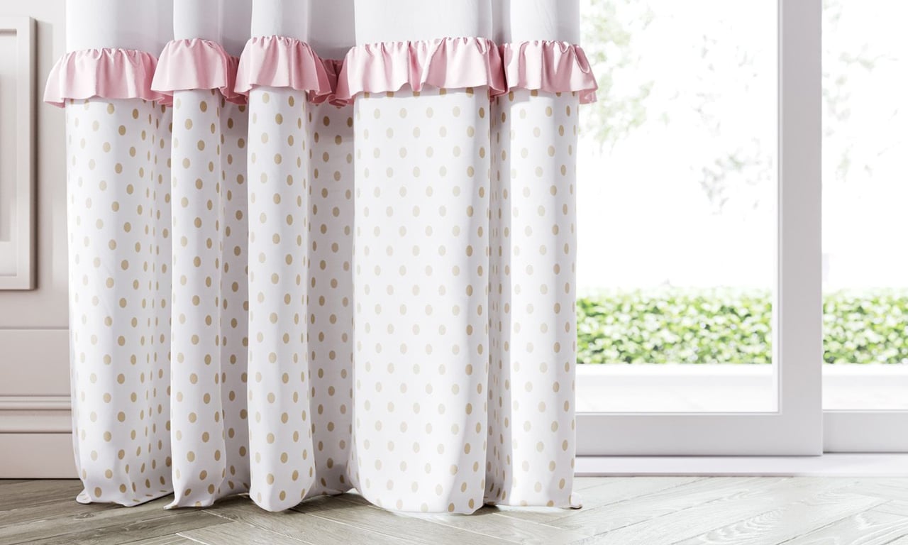 Cortina Poá Babado Rosa — vista alternativa