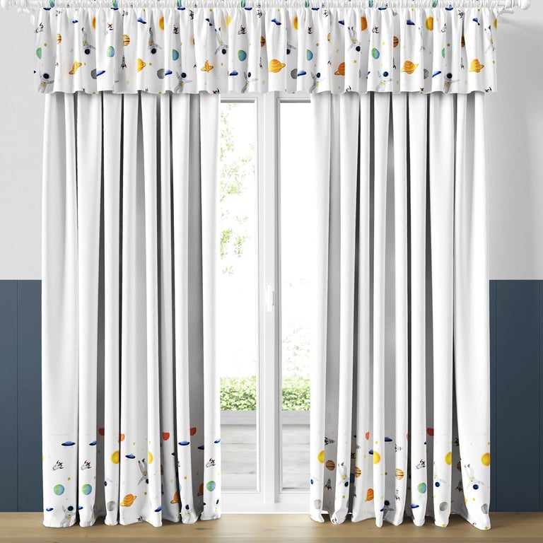 Cortina Infantil e Bebê Astronautas