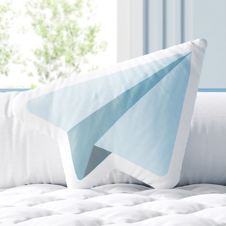 Almofada Avião de Papel Azul 33cm