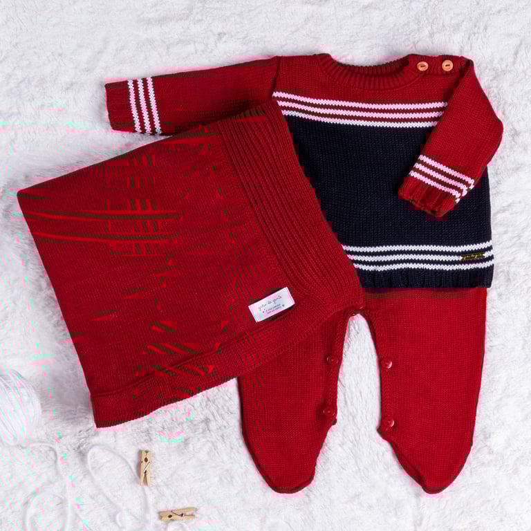 Saída Maternidade Tricot Listra Vermelho e Azul Marinho 03 Peças