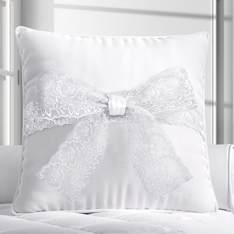Almofada Quadrada Laço de Renda Guipir 45cm