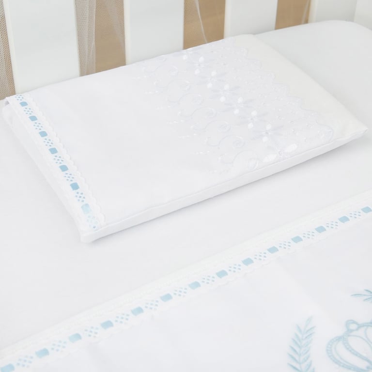 Jogo de Lençol Berço Bordado Príncipe Azul e Branco 3 Peças — vista alternativa