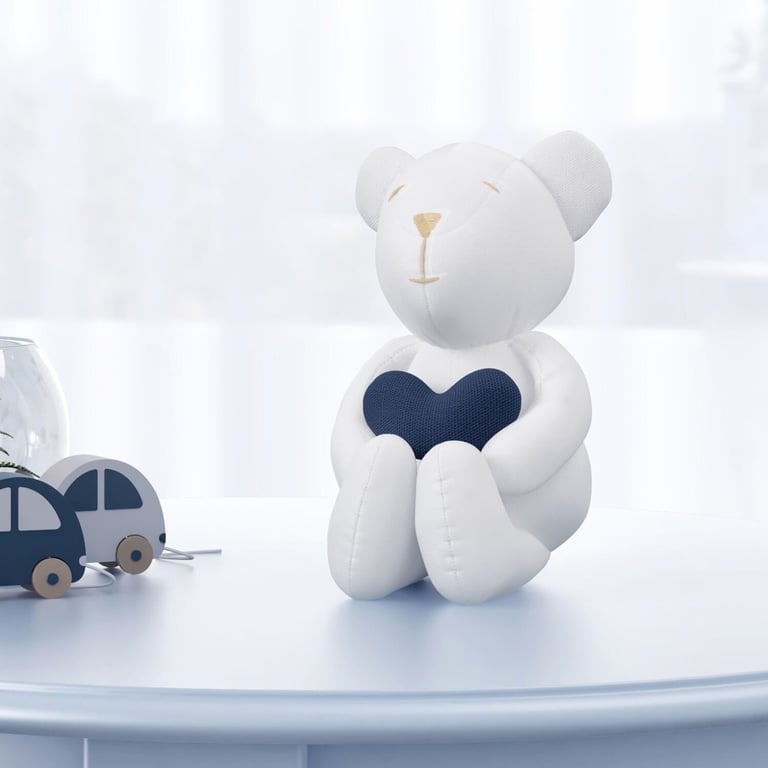 Urso Branco com Coração Azul 15cm