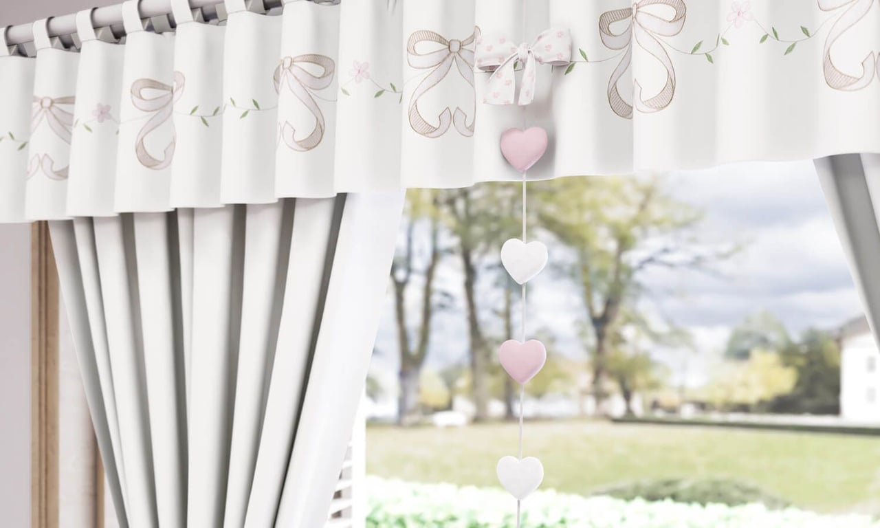 Cortina Bordada Sophia Provençal Branca/Rosa — vista alternativa