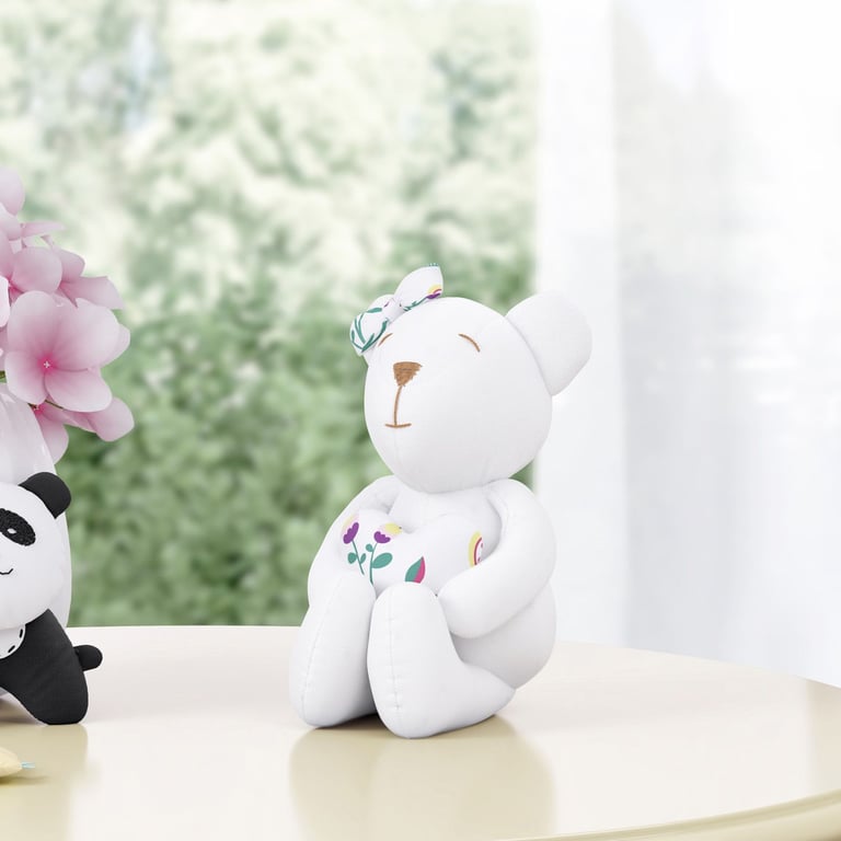 Ursinha Branca com Coração Floral Moderna 15cm