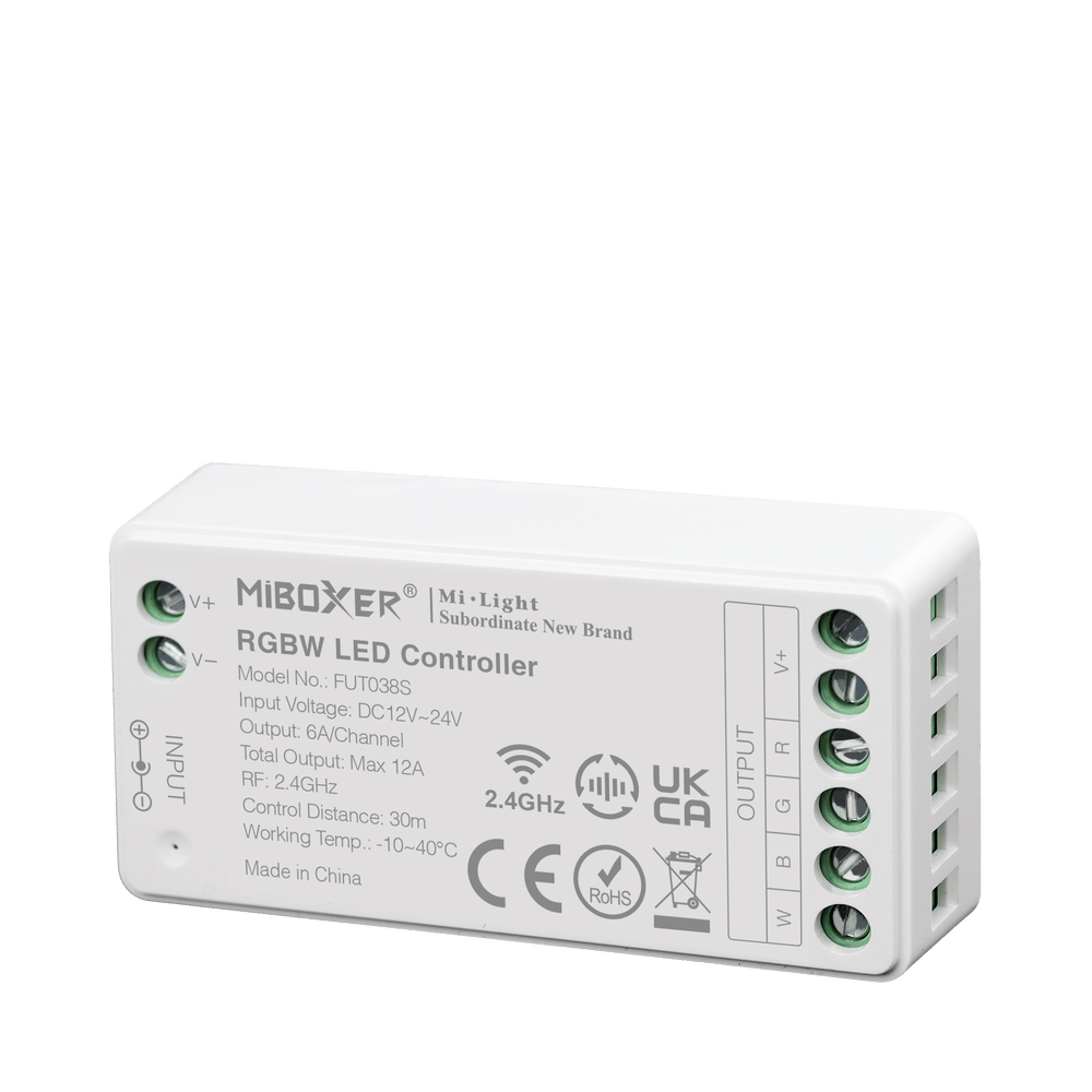 Kontroler LED FUT038S, front