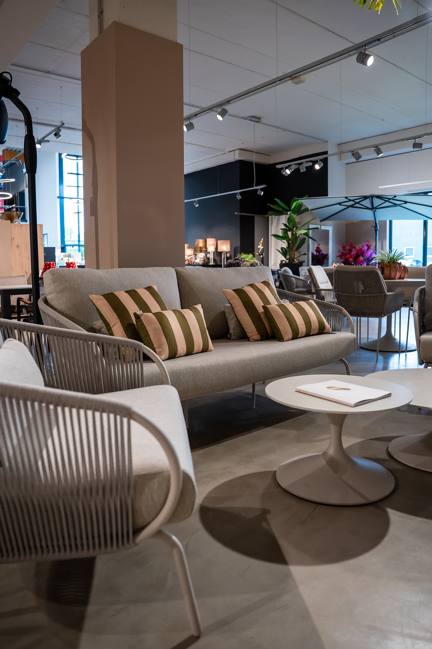 SUNS Outdoor Möbel Showroom Kerkfeld Borken