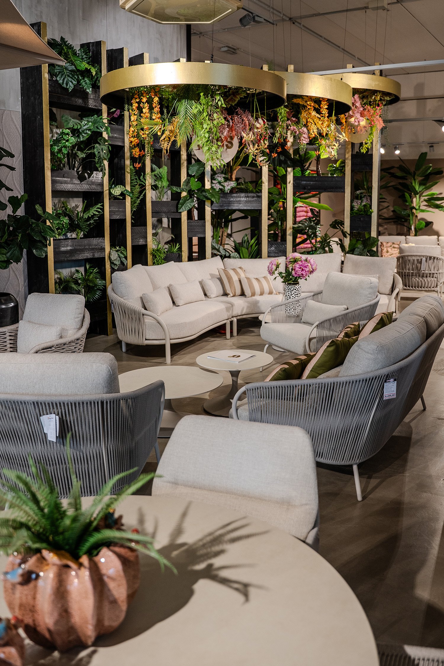 SUNS Lounge Ausstellung