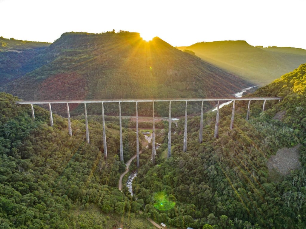 Viaduto 13 (V13) em Vespasiano Corrêa, RS
