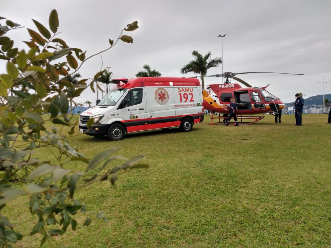 FAHECE Balneário Camboriú SC abre concurso com 1 vaga para técnico auxiliar de regulação médica