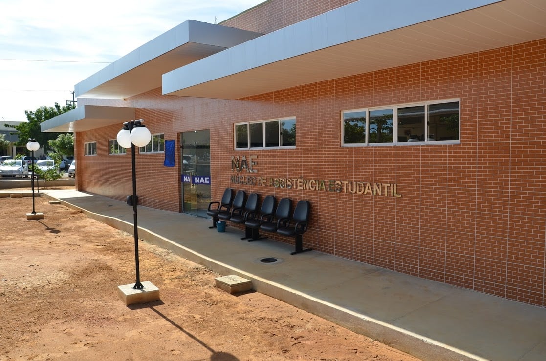 Fachada do campus da UFPI no CPCE, em Bom Jesus