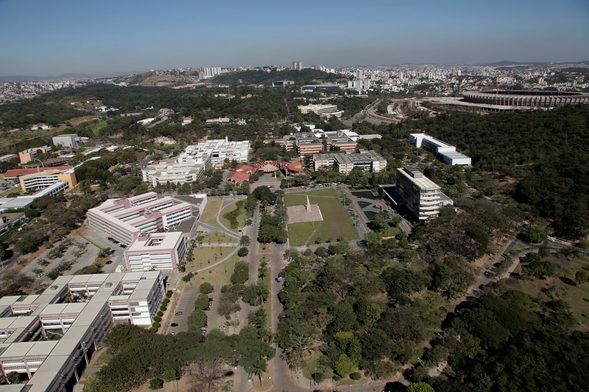 Campus Pampulha da UFMG visto de cima