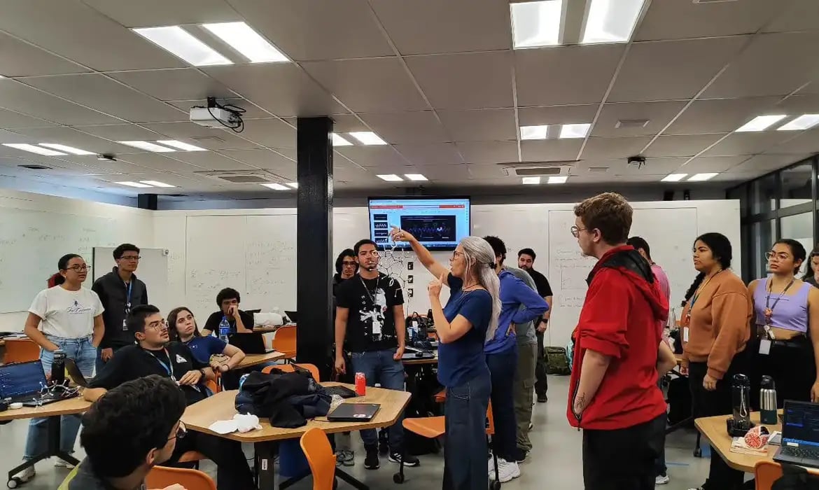 Sala de aula no ensino superior: interação e didática em foco