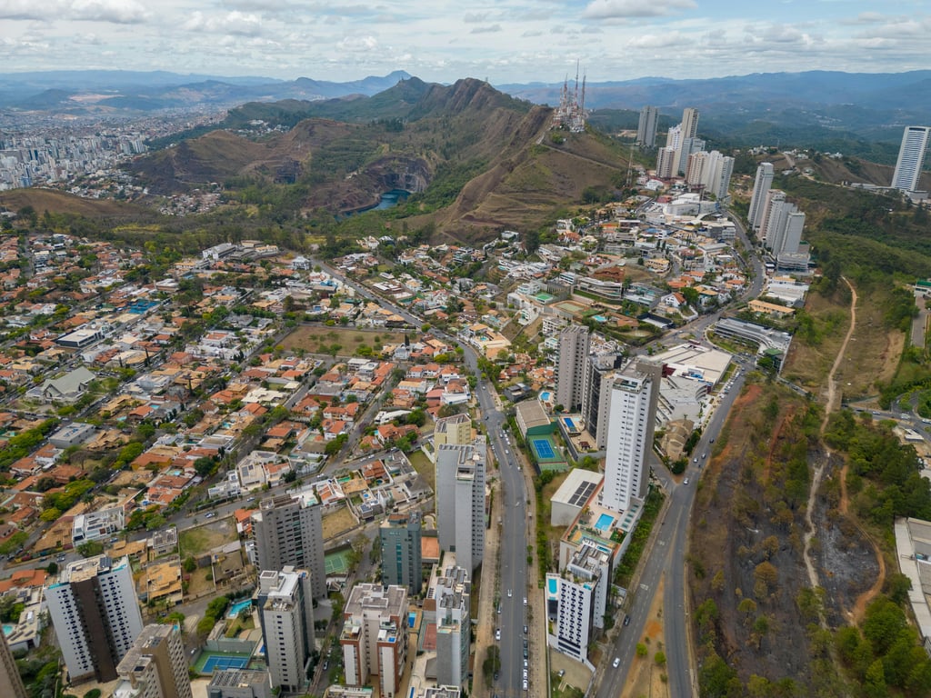Belo Horizonte ao entardecer