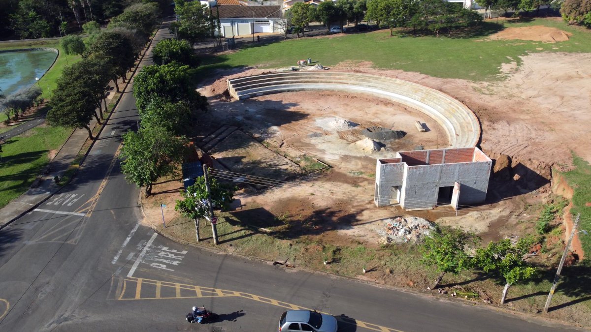 É uma imagem do post com o título Prefeitura de Alfenas MG abre processo seletivo com 16 vagas