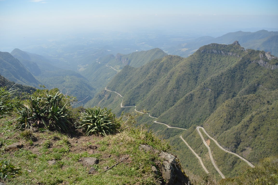 Estrada cênica na Serra Gaúcha