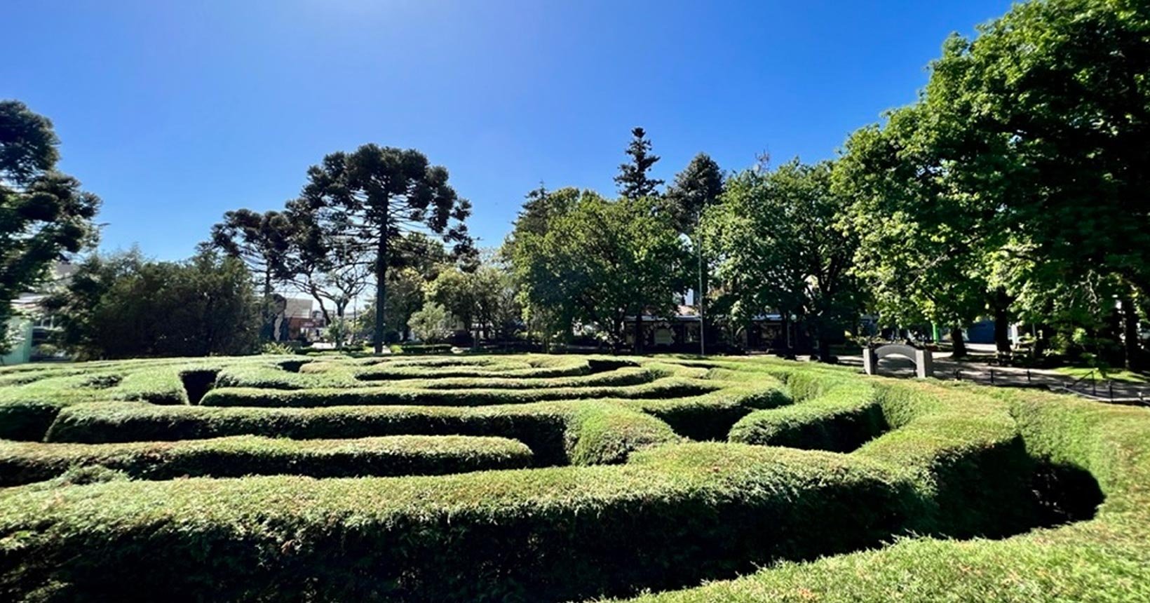 Vista da Praça das Flores e do Labirinto Verde em Nova Petrópolis RS