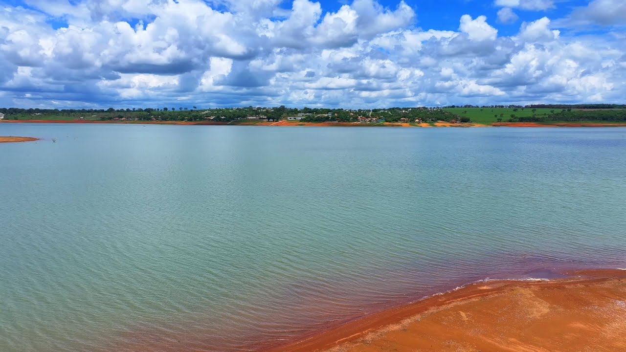 Vista aérea do Lago de Furnas, próximo a Formiga MG