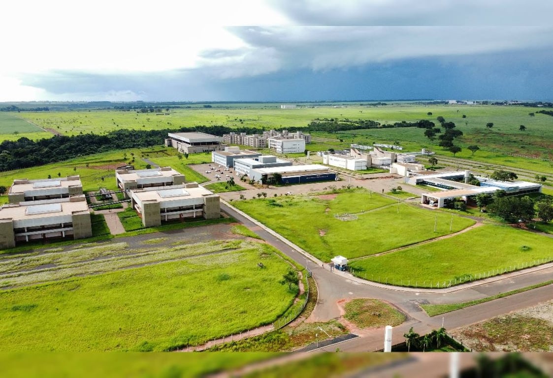 Campus da UEMG em Frutal visto do alto