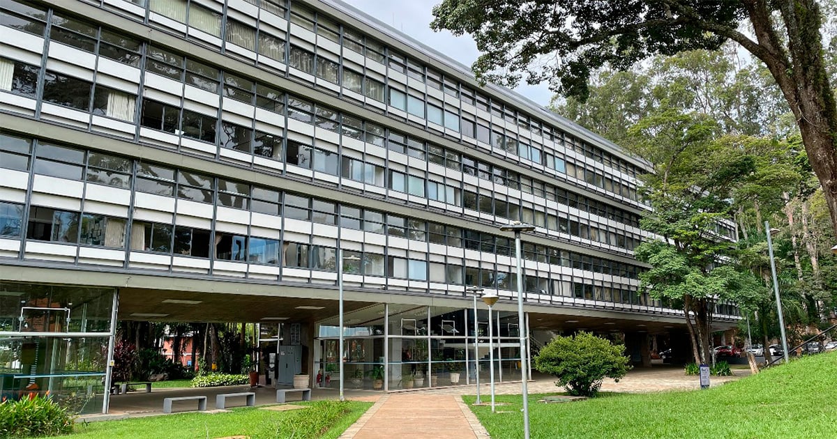 Escola de Engenharia de São Carlos (EESC/USP), no campus da USP em São Carlos