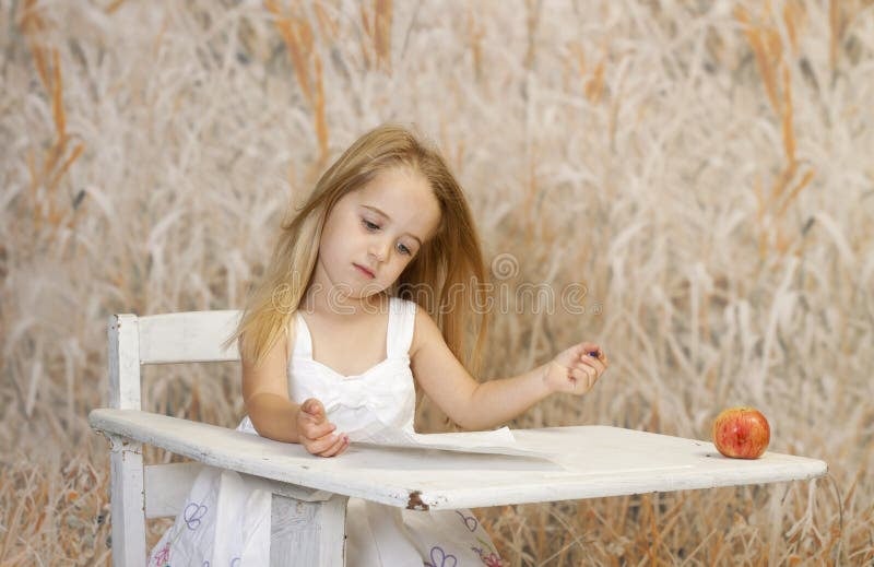 Ilustração de sala de aula com foco em matemática, quadro e materiais escolares
