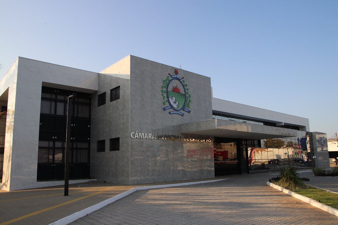 Fachada de câmara municipal (imagem ilustrativa)