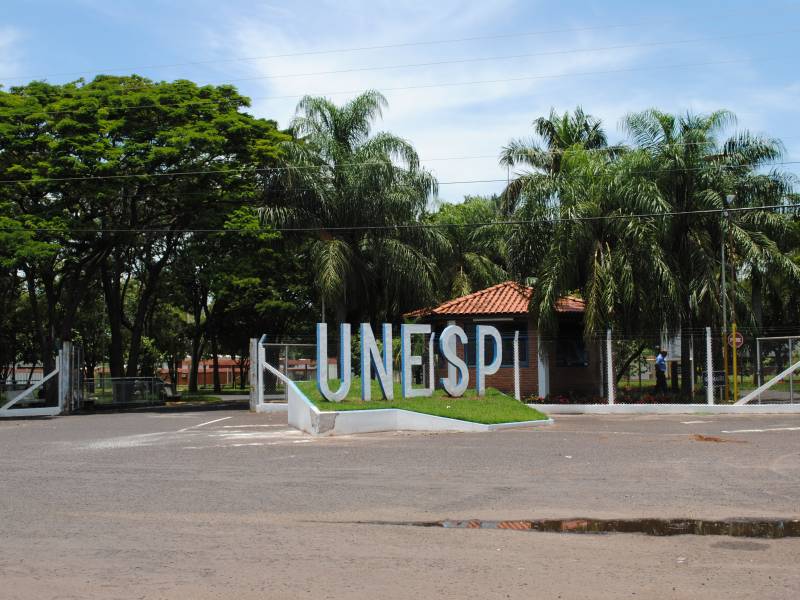 Fachada da Faculdade de Odontologia de Araçatuba (FOA/Unesp)