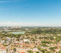 Vista urbana de Almirante Tamandaré, localizada na Região Metropolitana de Curitiba.