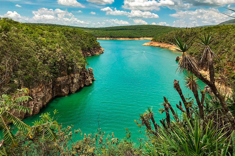 Cânions de Furnas em Capitólio MG